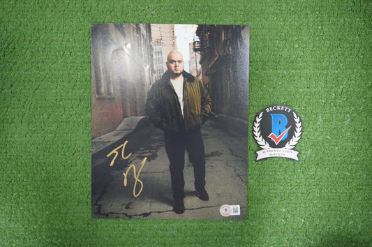 JULIO RUIZ SIGNED 8X10 PHOTO BAS COA