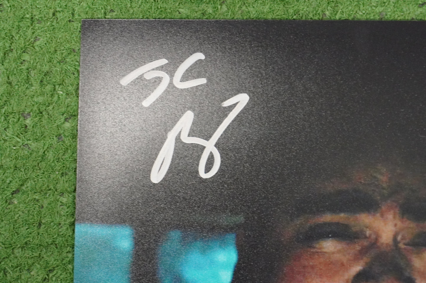 JULIO RUIZ SIGNED 8X10 PHOTO Suicide Squad BAS COA