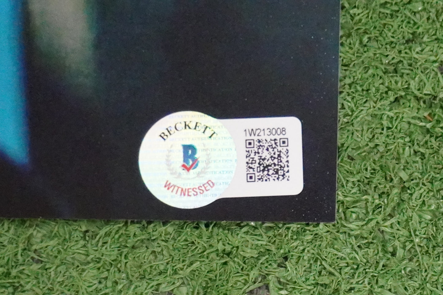 JULIO RUIZ SIGNED 8X10 PHOTO Suicide Squad BAS COA