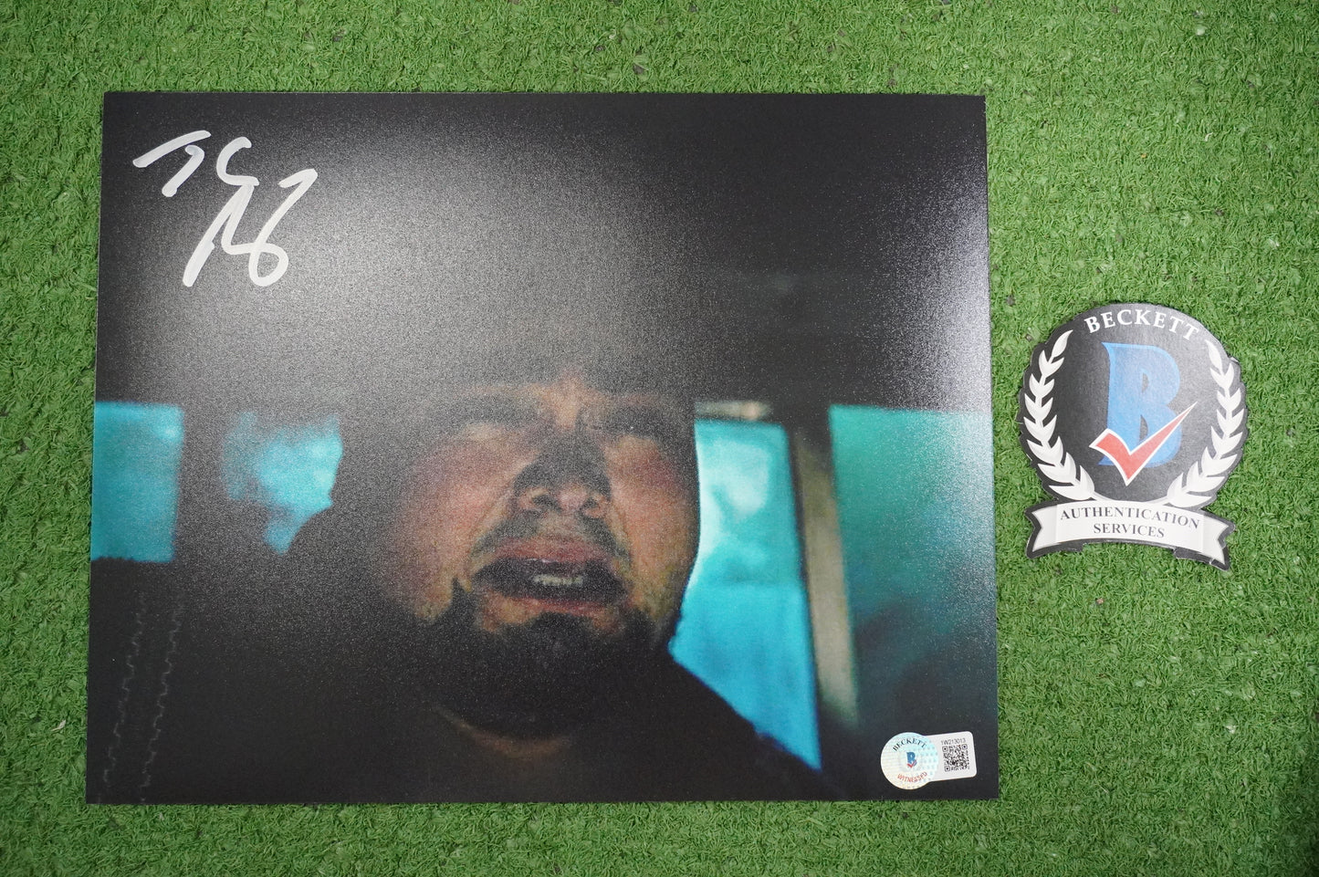 JULIO RUIZ SIGNED 8X10 PHOTO Suicide Squad BAS COA