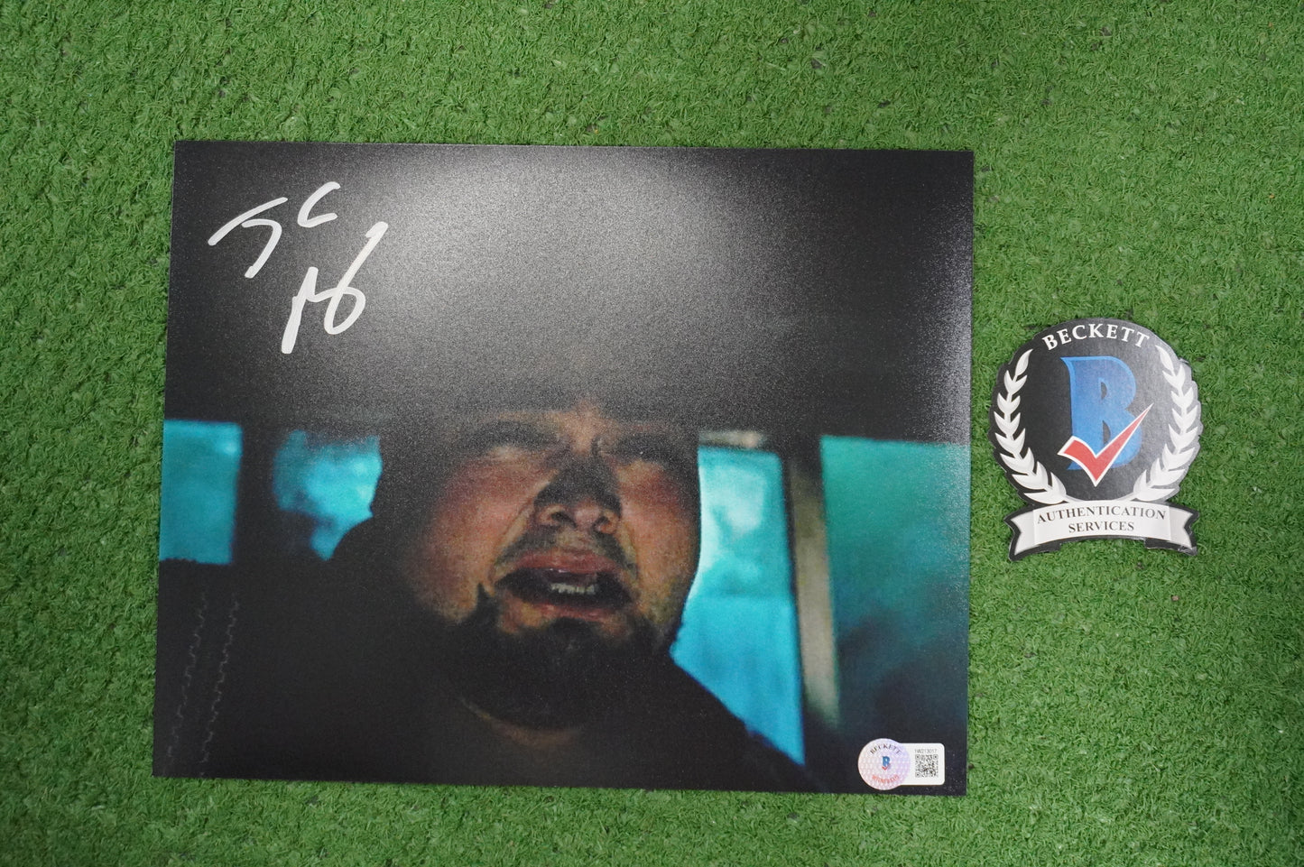 JULIO RUIZ SIGNED 8X10 PHOTO Suicide Squad BAS COA