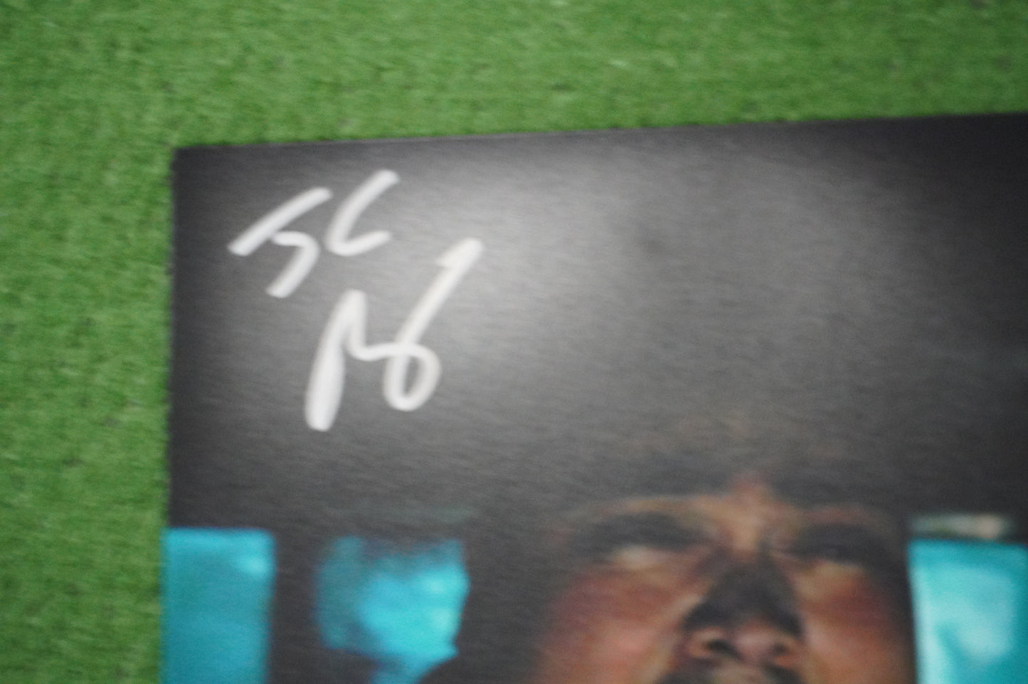 JULIO RUIZ SIGNED 8X10 PHOTO Suicide Squad BAS COA