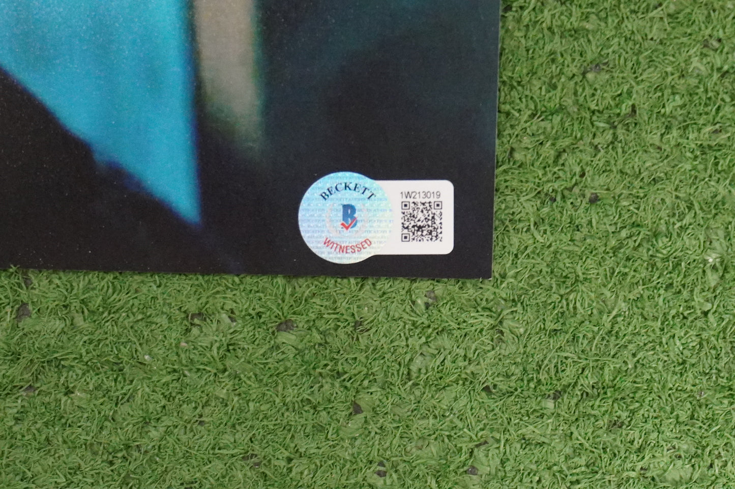 JULIO RUIZ SIGNED 8X10 PHOTO Suicide Squad BAS COA