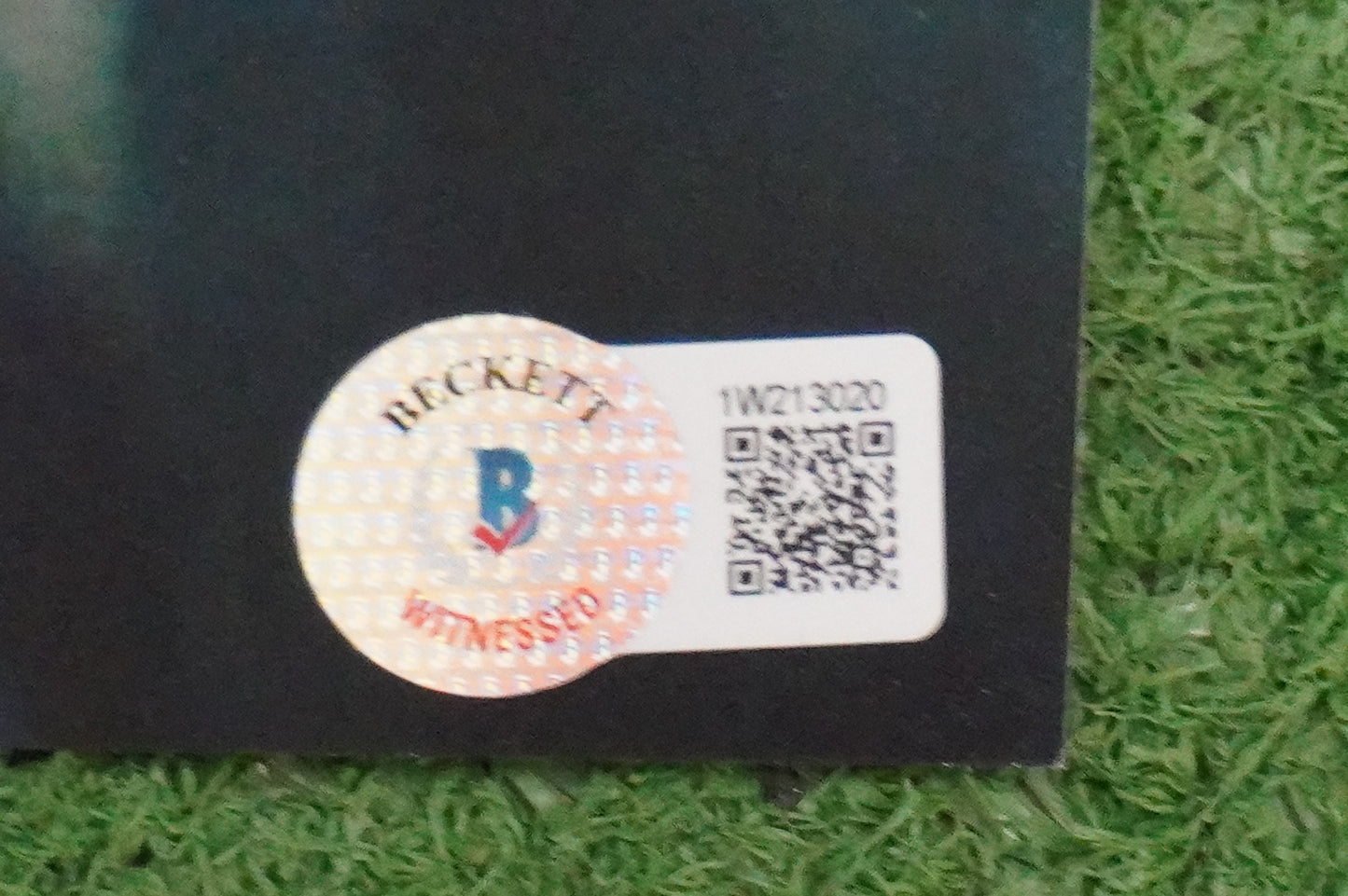 JULIO RUIZ SIGNED 8X10 PHOTO Suicide Squad BAS COA