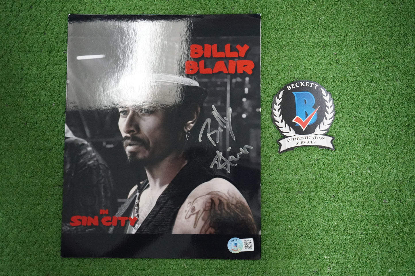 Billy Blair Signed 8x10 Photo Sin City BAS COA