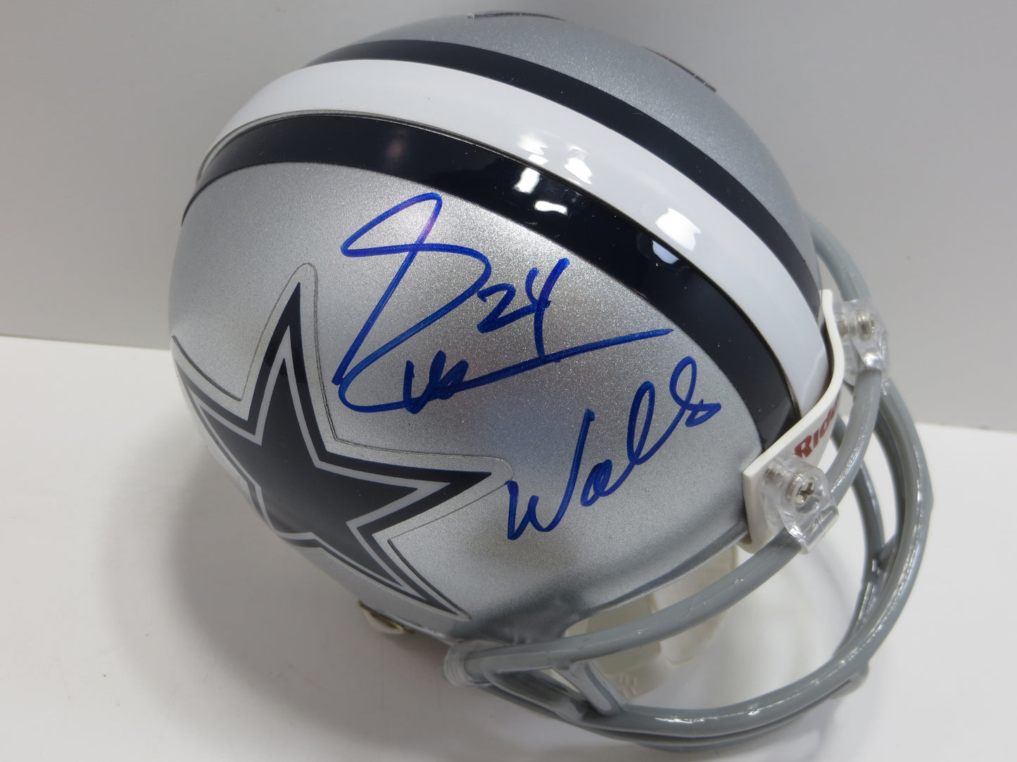 EVERSON WALLS SIGNED DALLAS COWBOYS RIDDELL MINI HELMET Grambling State JSA