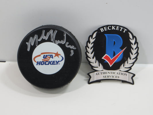 MIKE MODANO TEAM USA SIGNED HOCKEY PUCK Dallas Stars Red Wings North Stars BAS