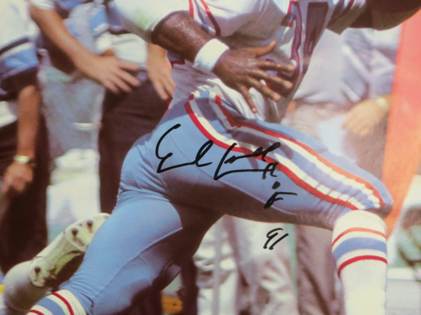 EARL CAMPBELL SIGNED 35x23 SPORTS ILLUSTRATED POSTER Oilers Longhorns BAS
