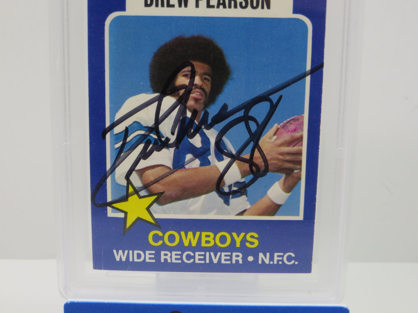 Drew Pearson SIGNED 1975 Wonder Bread All Stars Football Card #11 DCS Authentic SLAB