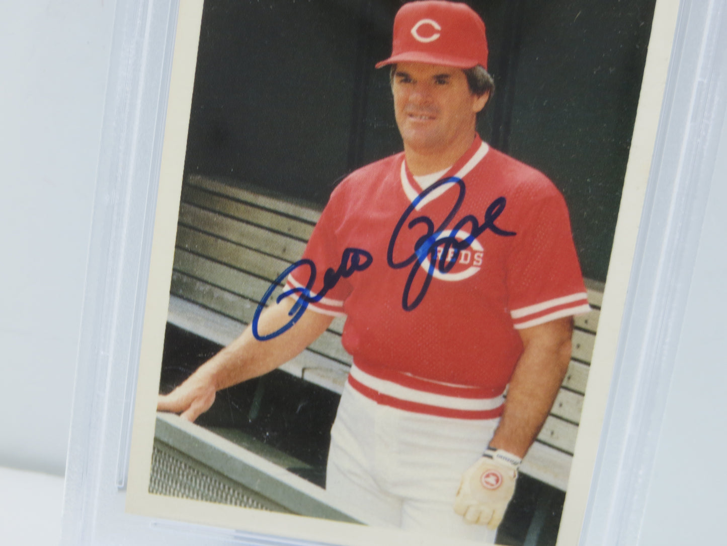 PETE ROSE SIGNED 1985 TOPPS #91  Baseball Card PSA SLAB Authentic AUTO