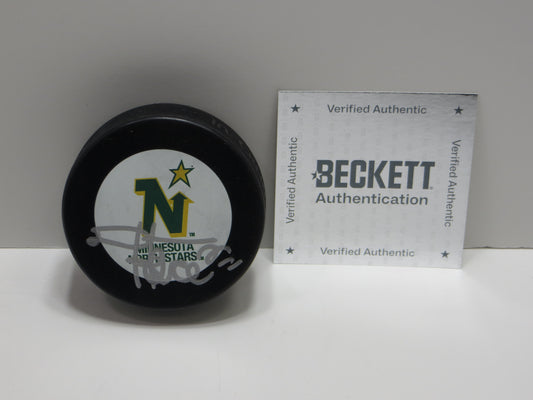 DERIAN HATCHER MINNESOTA NORTH STARS SIGNED PUCK Dallas Stars BAS