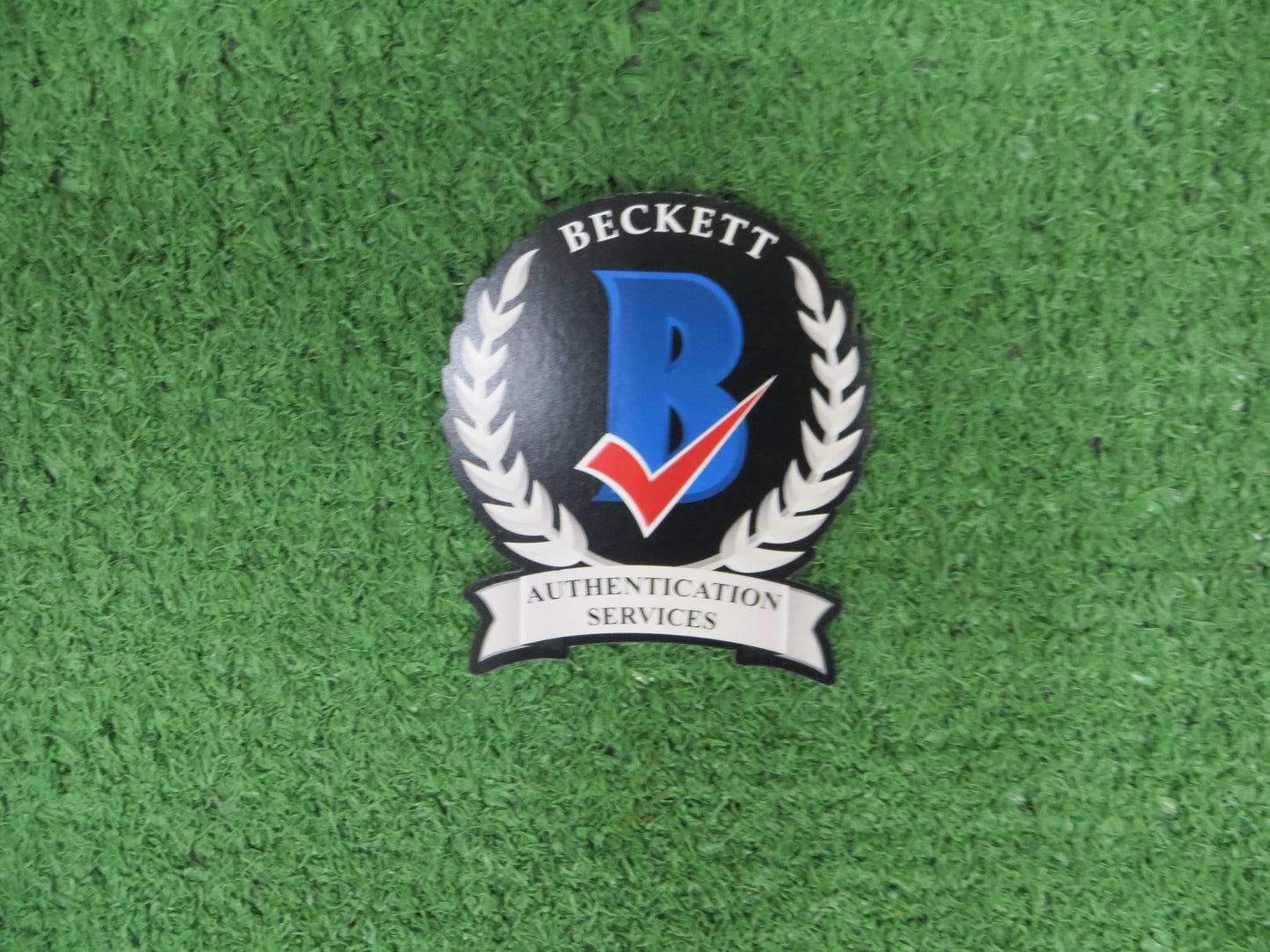 KEVIN VON ERICH SIGNED 8x10 PHOTO w/Brothers Names BAS COA