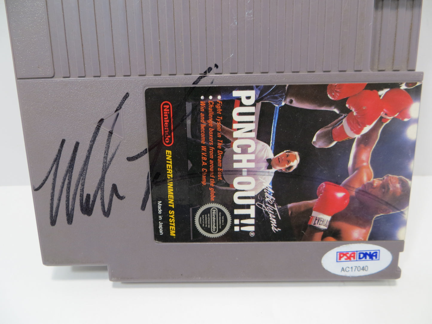 MIKE TYSON SIGNED PUNCH OUT!! Nintendo NES CARTRIDGE GAME PSA COA