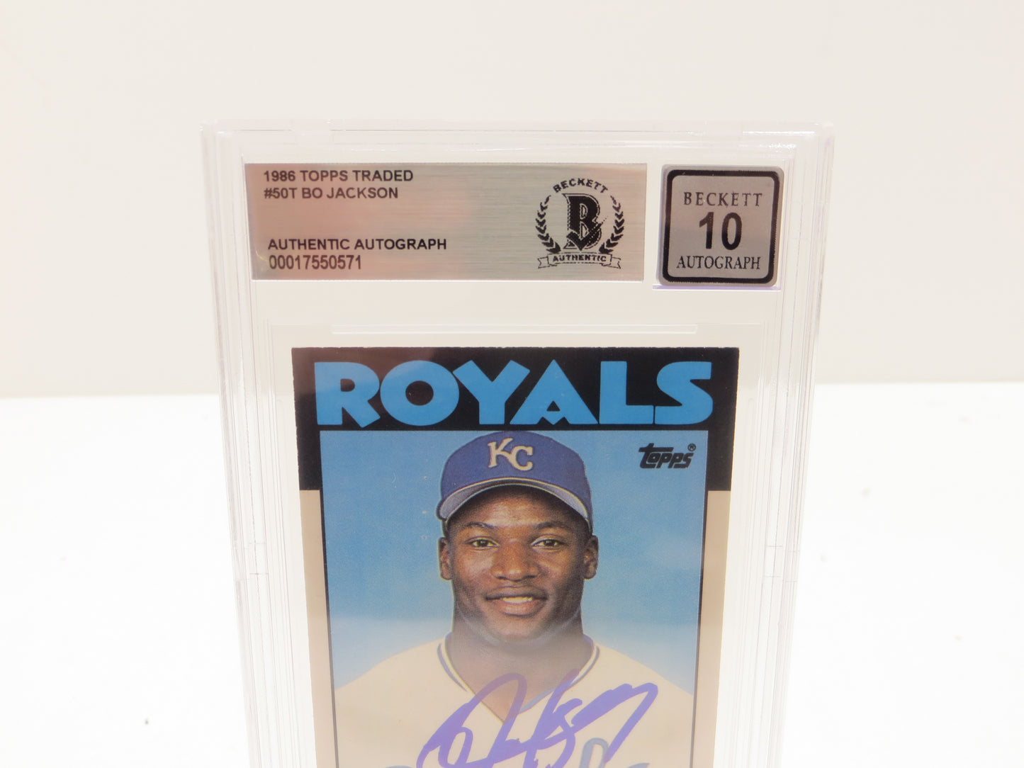 BO JACKSON SIGNED 1986 TOPPS TRADED #50T KC ROYALS BGS BAS SLAB AUTO 10