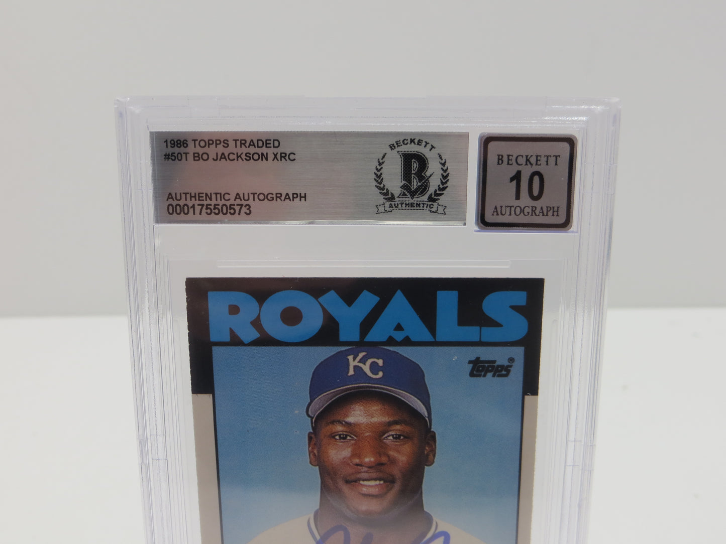 BO JACKSON SIGNED 1986 TOPPS TRADED #50T KC ROYALS BGS BAS SLAB AUTO 10