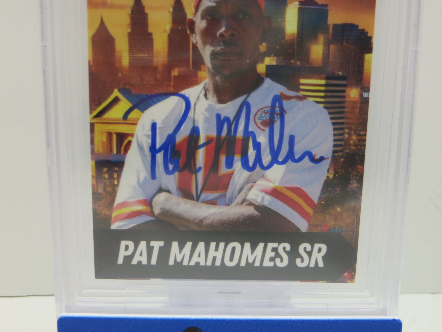 2025 MARCH DALLAS CARD SHOW SERIES 7 PATRICK MAHOMES SR. BAS 10 AUTO