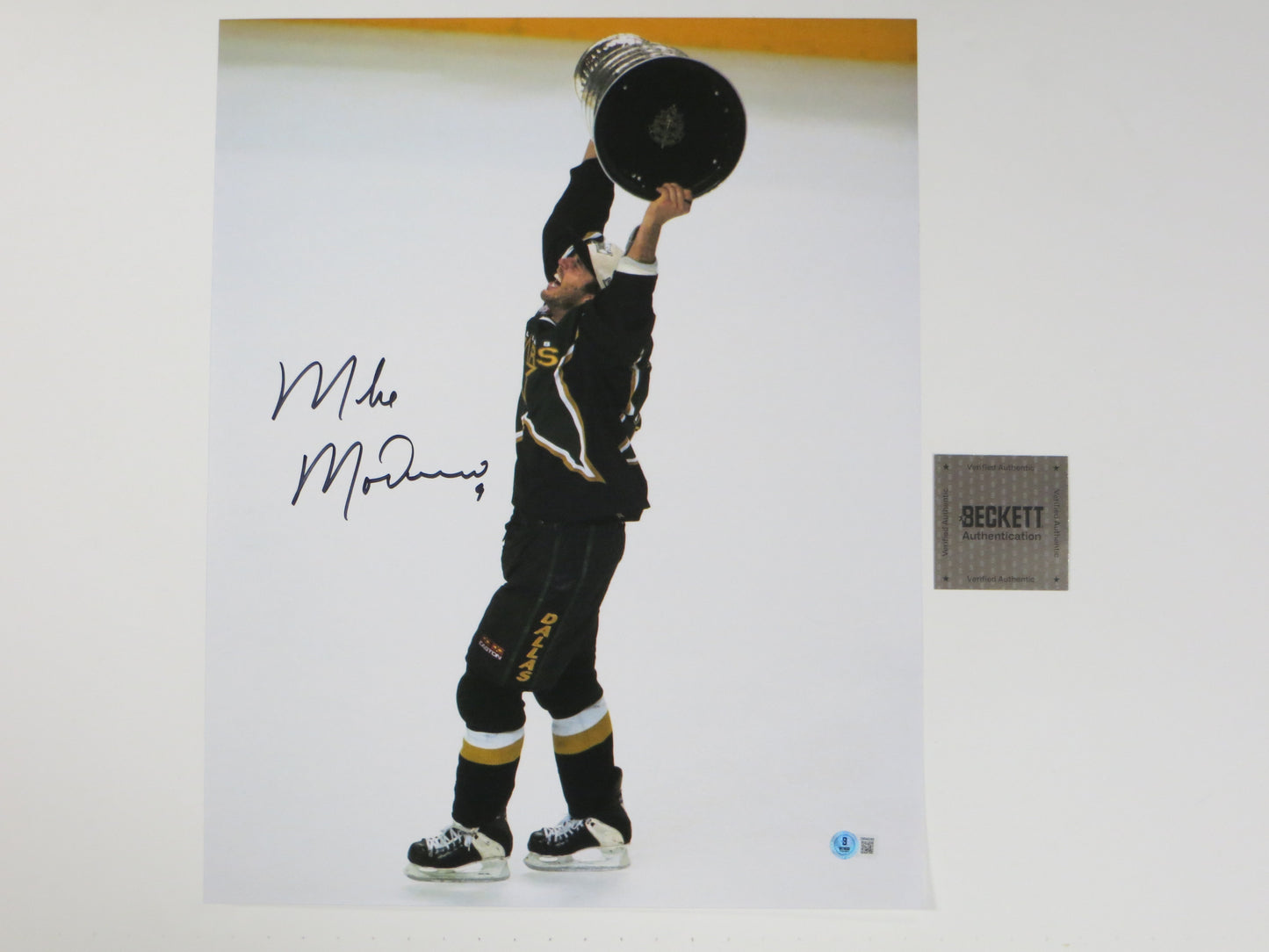 MIKE MODANO Dallas Stars SIGNED Stanley Cup 16x20 PHOTO Minnesota North Stars BAS