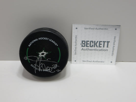 DERIAN HATCHER DALLAS STARS SIGNED Official NHL Game PUCK BAS COA