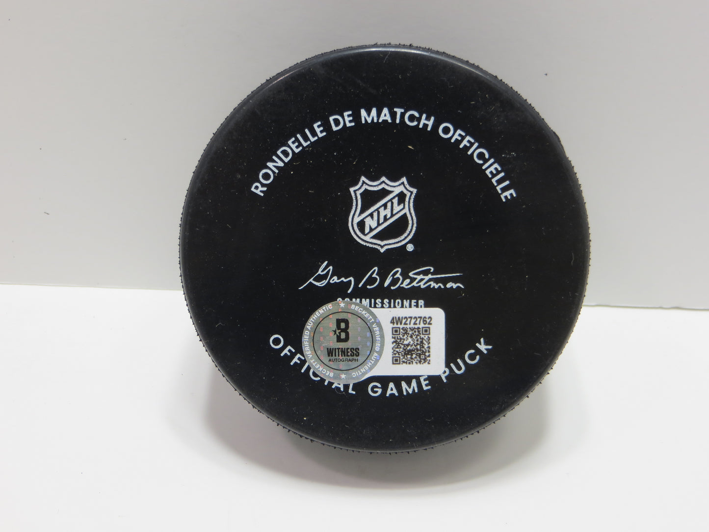 DERIAN HATCHER DALLAS STARS SIGNED Official NHL Game PUCK BAS COA