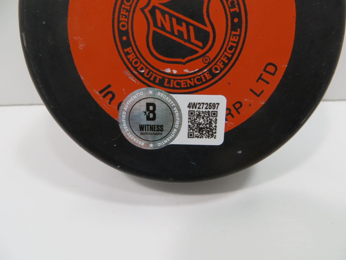 MIKE MODANO DALLAS STARS SIGNED HOCKEY PUCK Minn North Stars Red Wings BAS