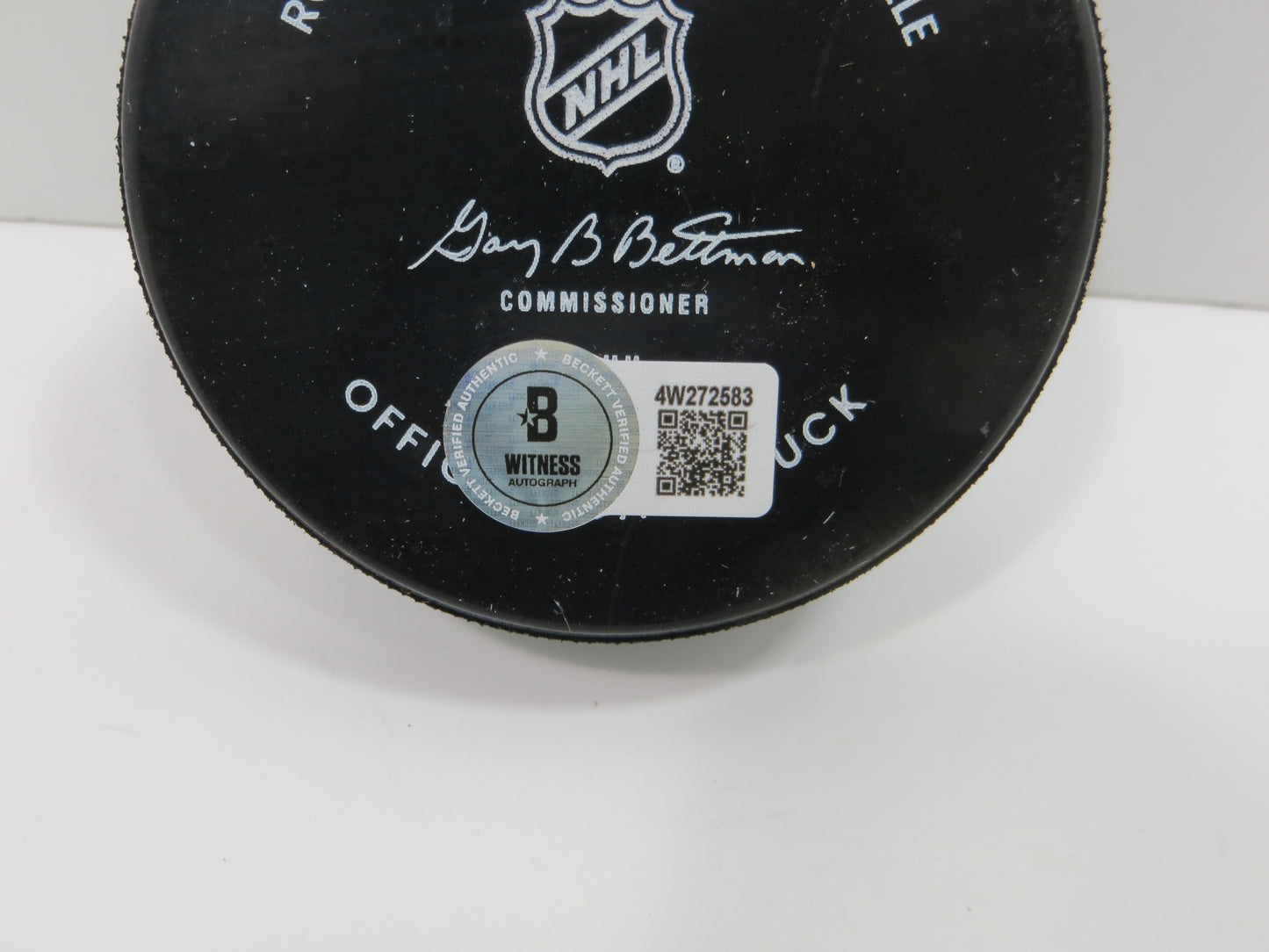 MIKE MODANO DALLAS STARS SIGNED AUTHENTIC OFFICIAL HOCKEY PUCK BAS COA