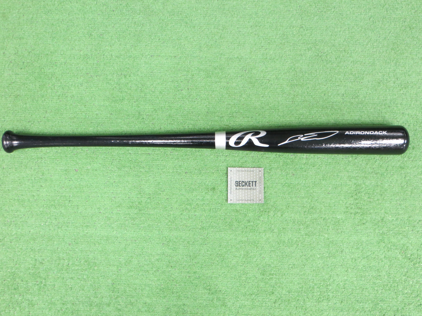 SEBASTIAN WALCOTT TEXAS RANGERS SIGNED BLACK RAWLINGS BASEBALL BAT BAS