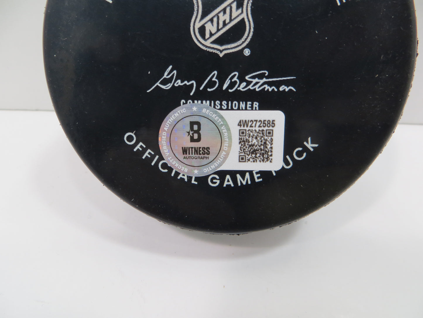 MIKE MODANO DALLAS STARS SIGNED AUTHENTIC OFFICIAL HOCKEY PUCK BAS COA