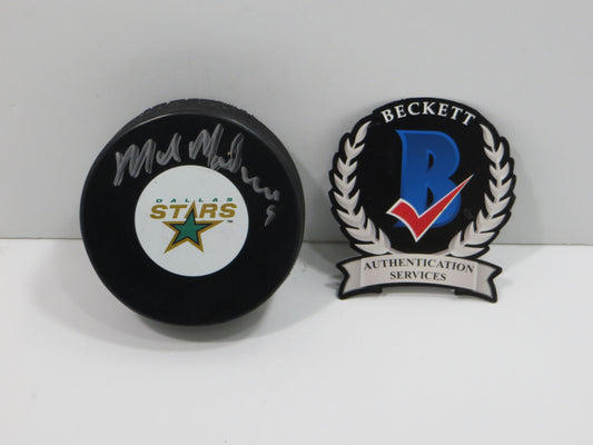 MIKE MODANO DALLAS STARS SIGNED HOCKEY PUCK Minn North Stars Red Wings BAS