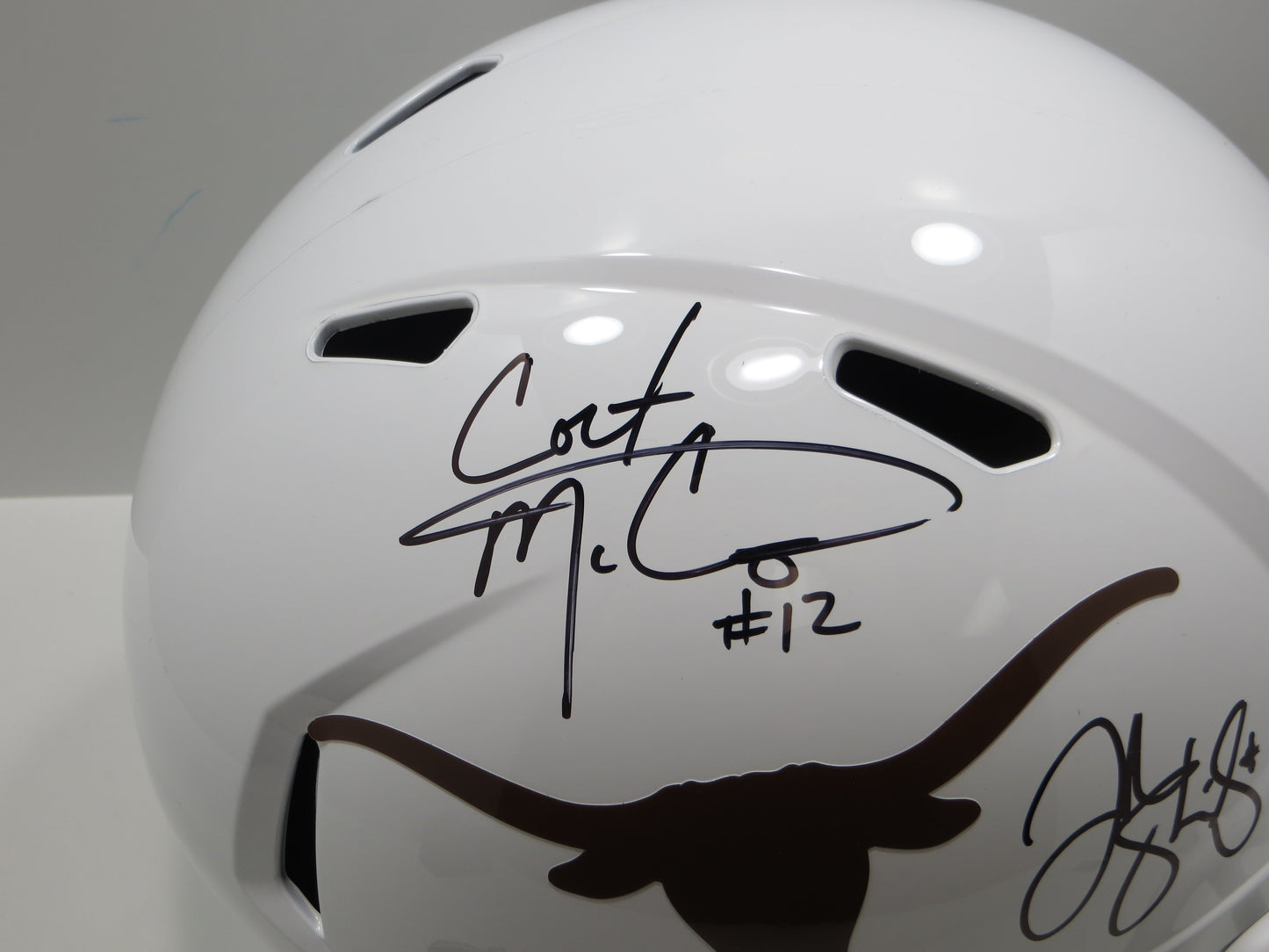 COLT McCOY JORDAN SHIPLEY SIGNED TEXAS LONGHORNS FULL SIZE HELMET BAS