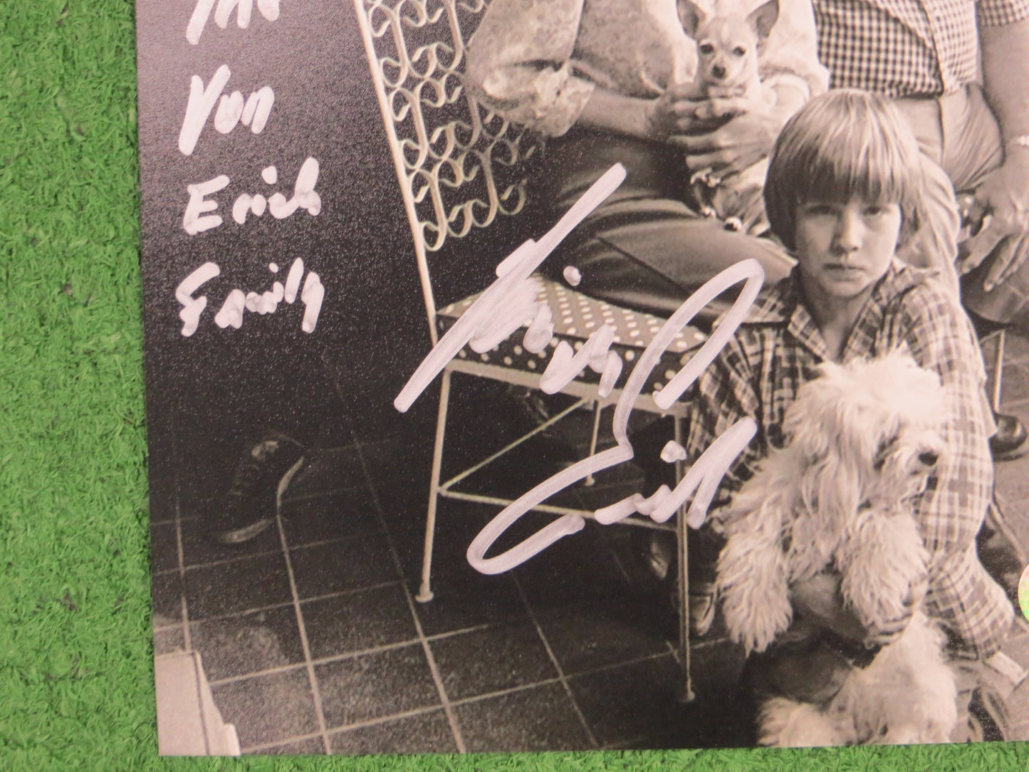 KEVIN VON ERICH SIGNED 8x10 PHOTO w/Fritz Von Erich Family BAS COA