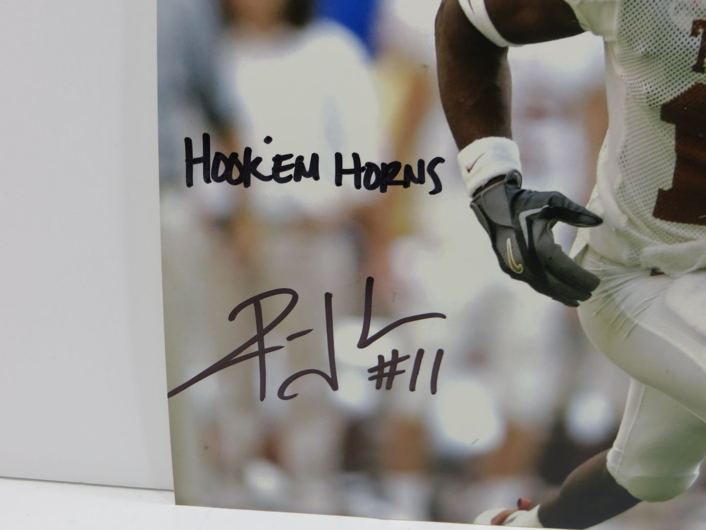 RAMONCE TAYLOR TEXAS LONGHORNS SIGNED 8x10 PHOTO w/Hook'Em Horns BAS
