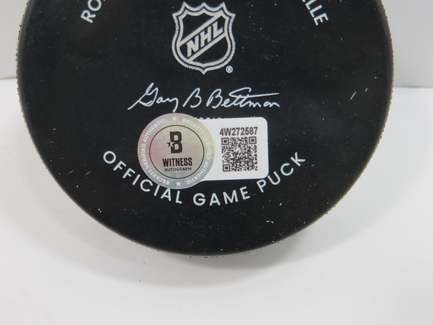 MIKE MODANO DALLAS STARS SIGNED AUTHENTIC OFFICIAL HOCKEY PUCK BAS COA