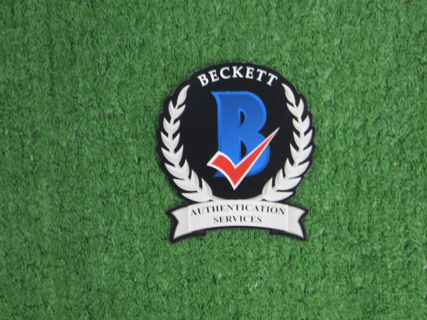 KEVIN VON ERICH SIGNED 8x10 PHOTO w/Fritz Von Erich Family BAS COA