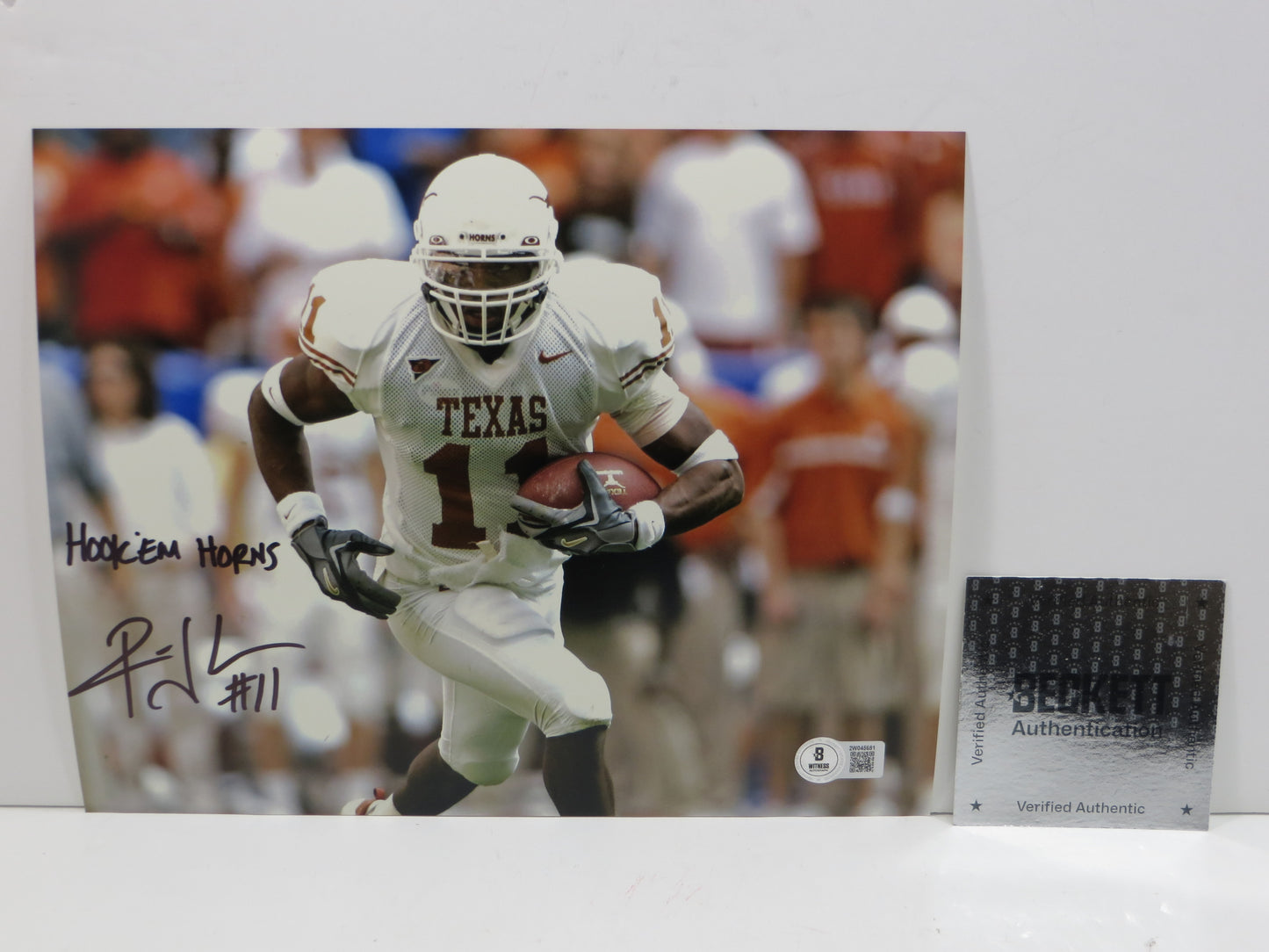 RAMONCE TAYLOR TEXAS LONGHORNS SIGNED 8x10 PHOTO w/Hook'Em Horns BAS