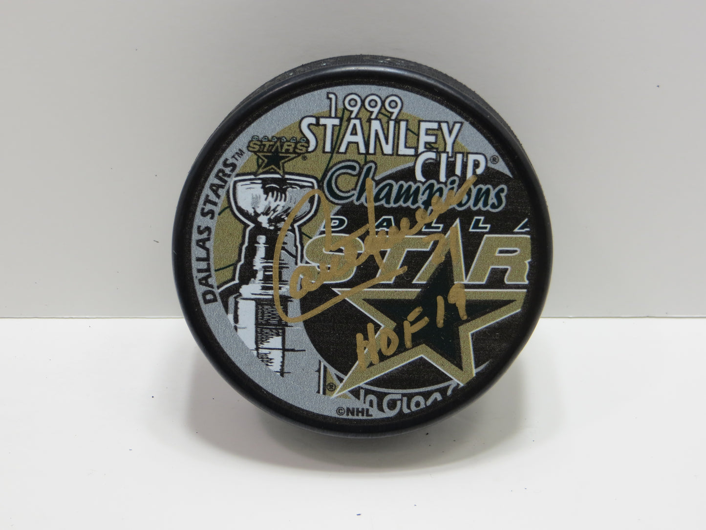 GUY CARBONNEAU DALLAS STARS SIGNED 1999 Stanley Cup Puck w/HOF 19 BAS
