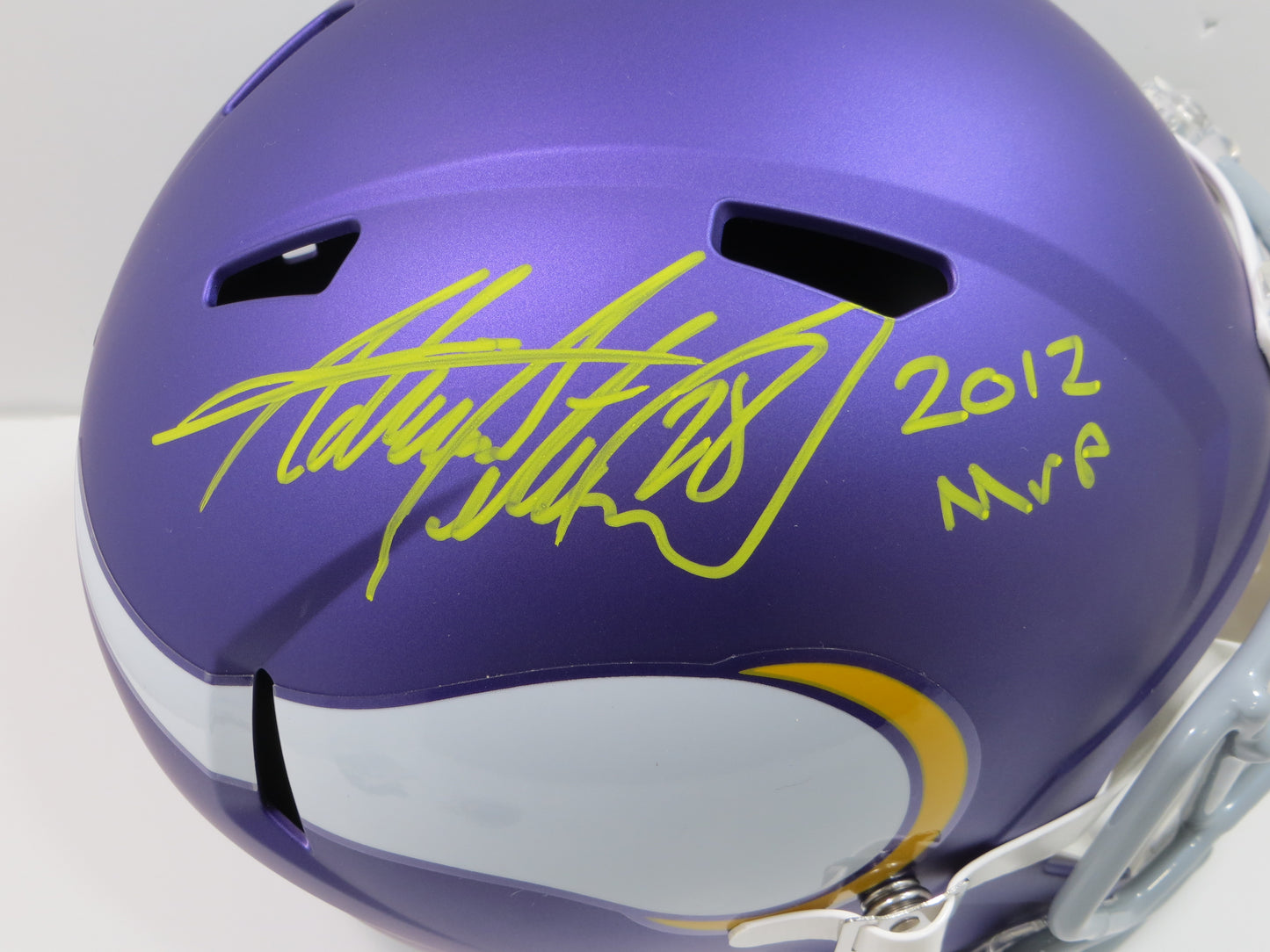 ADRIAN PETERSON SIGNED MINNESOTA VIKINGS SPEED FULL SIZE HELMET w/12MVP BAS