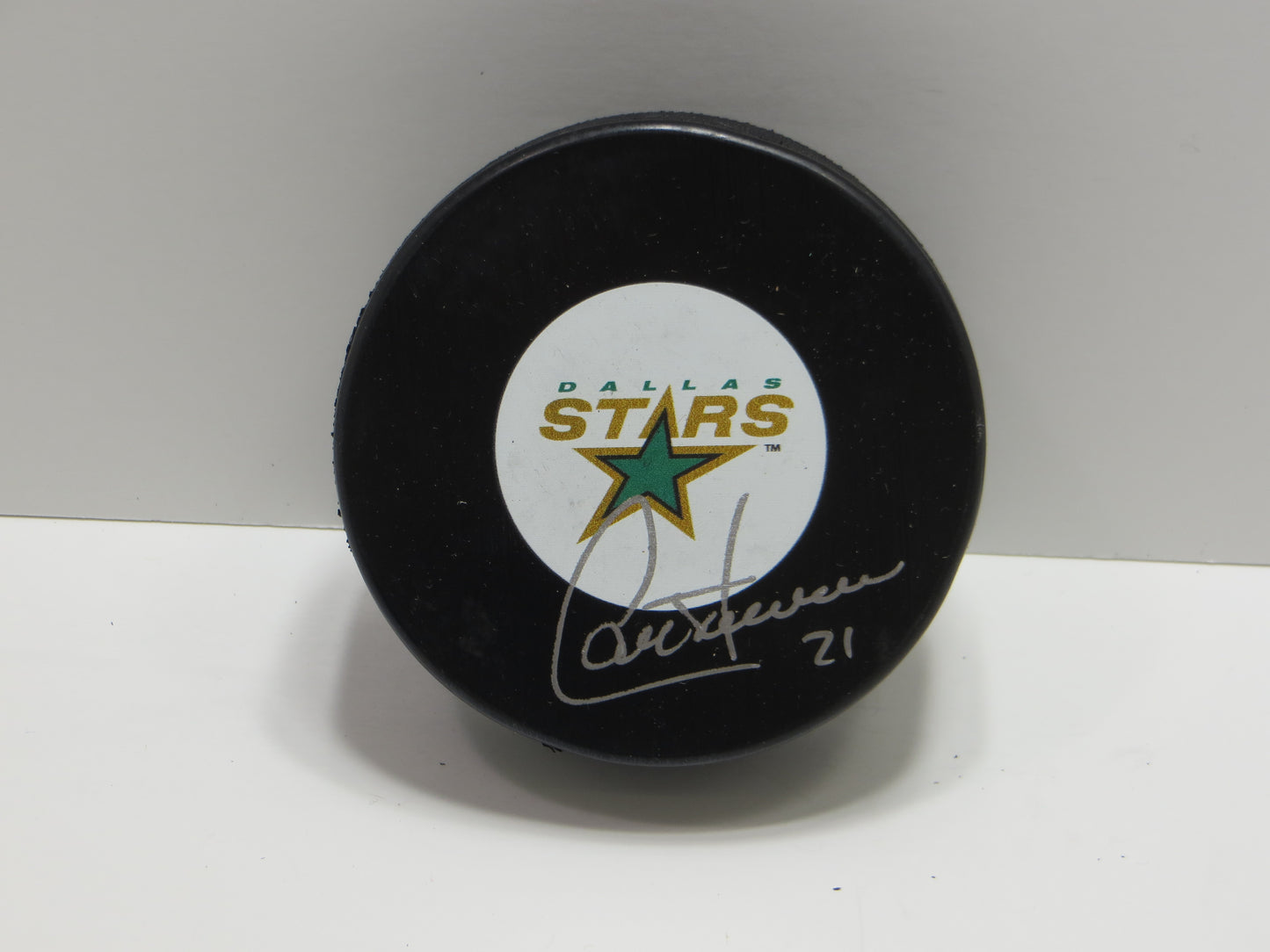 GUY CARBONNEAU DALLAS STARS SIGNED Original Logo Puck w/HOF 19 BAS