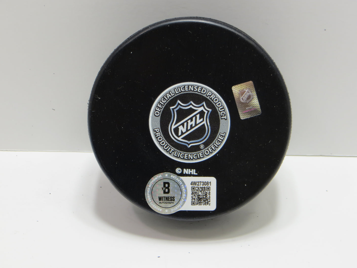 GUY CARBONNEAU DALLAS STARS SIGNED Original Logo Puck w/HOF 19 BAS