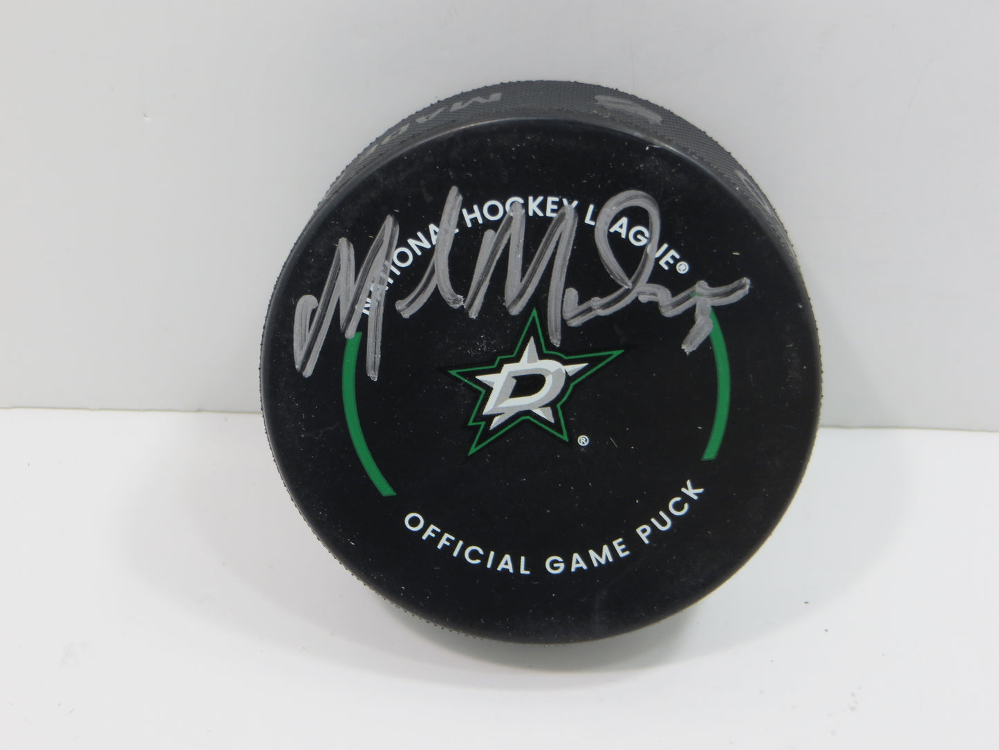 MIKE MODANO DALLAS STARS SIGNED AUTHENTIC OFFICIAL HOCKEY PUCK BAS COA