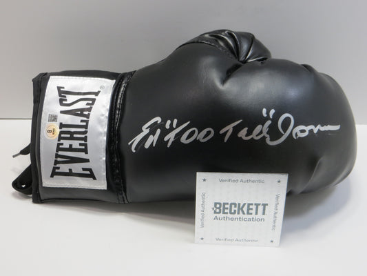 ED TOO TALL JONES SIGNED RIGHT BLACK BOXING GLOVE Dallas Cowboys BAS COA