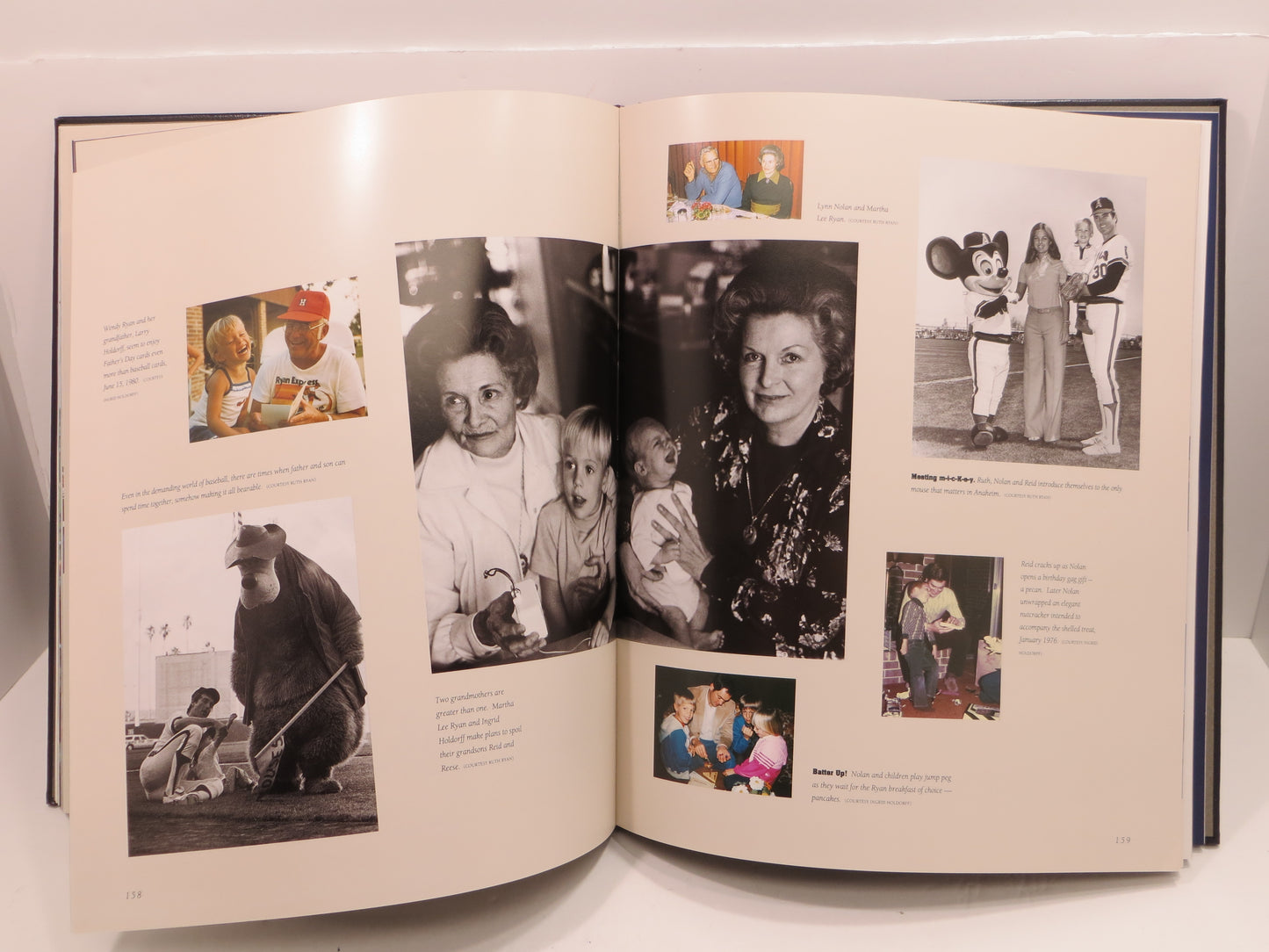 NOLAN RYAN TEXAS RANGERS ASTROS SIGNED HARD COVER w SLIPCASE PICTORIAL BOOK