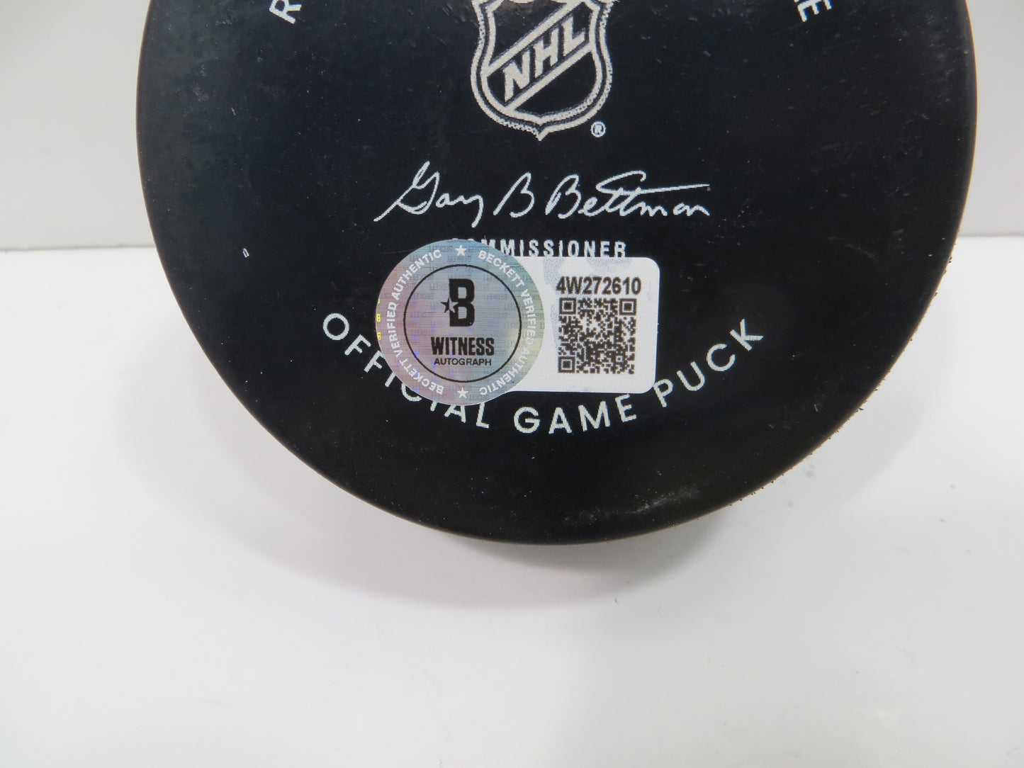 MIKE MODANO DALLAS STARS SIGNED AUTHENTIC OFFICIAL HOCKEY PUCK BAS