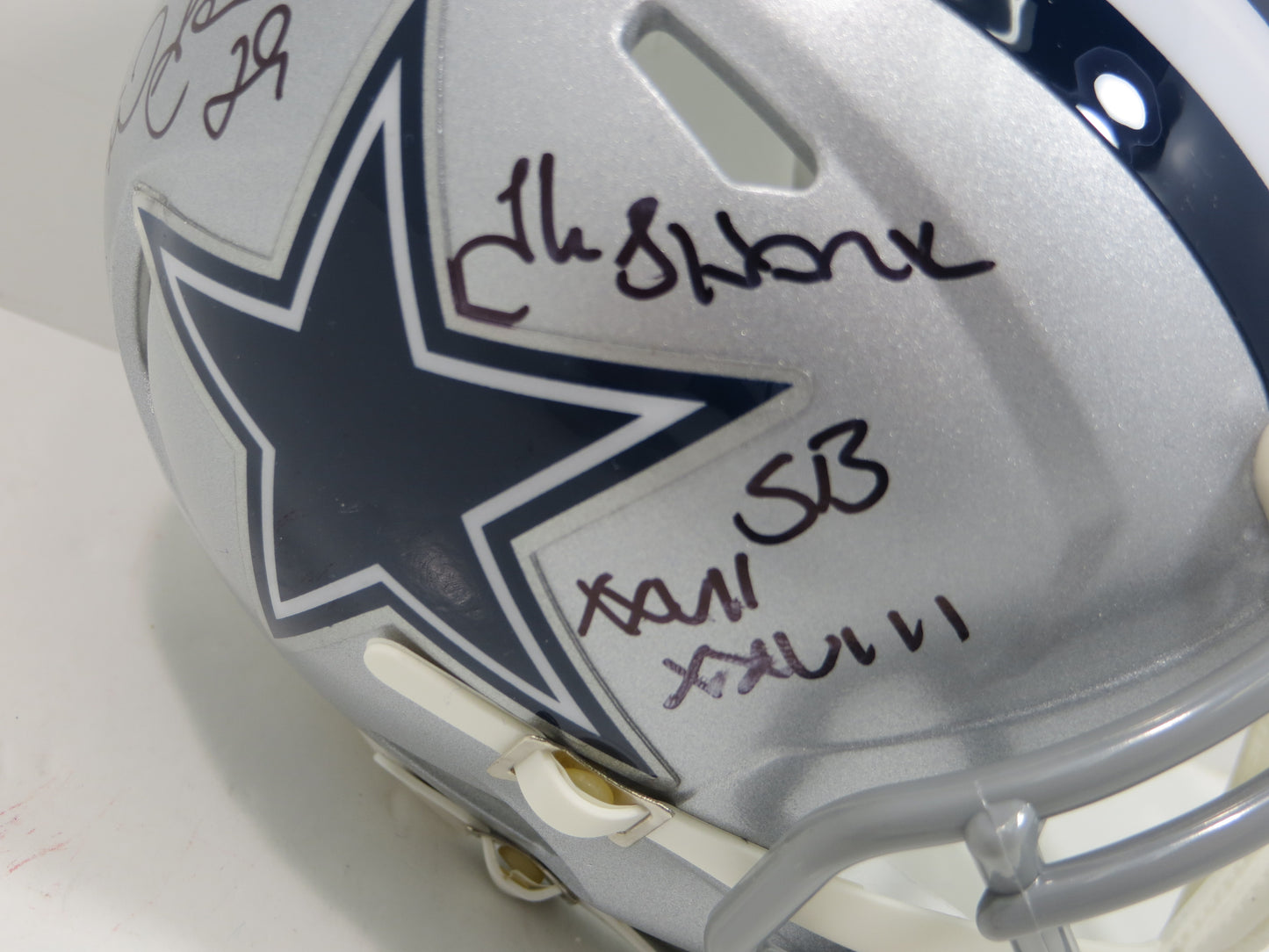 KENNETH KENNY GANT DALLAS COWBOYS SIGNED Riddell MINI HELMET w/Shark BAS