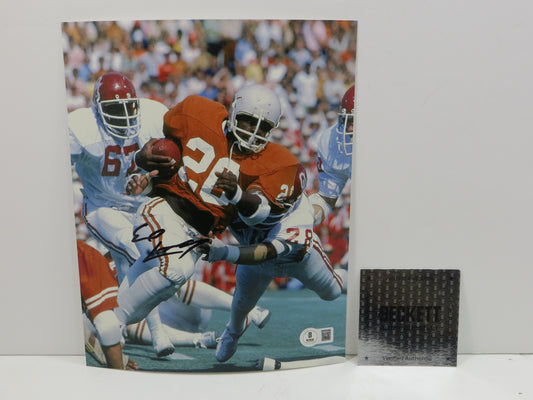 EARL CAMPBELL TEXAS LONGHORNS SIGNED 8x10 PHOTO Beat OU BAS COA