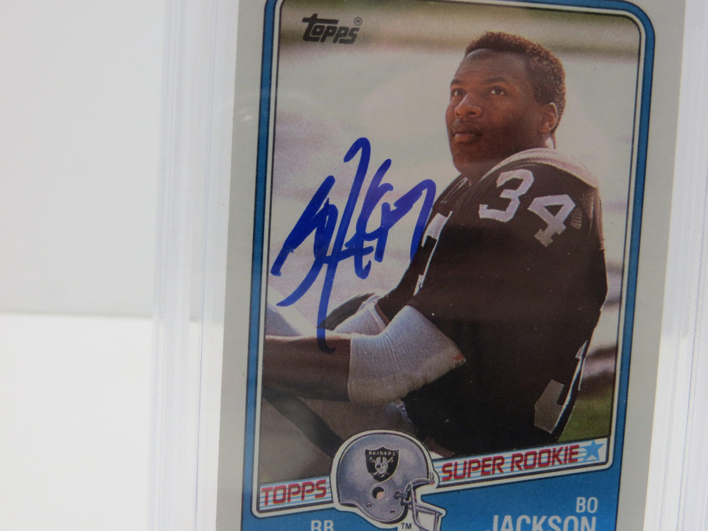 BO JACKSON SIGNED 1988 TOPPS #327 RAIDERS AUBURN ROYALS BGS BAS SLAB