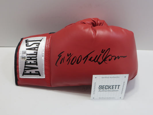 ED TOO TALL JONES SIGNED RIGHT RED BOXING GLOVE Dallas Cowboys BAS COA