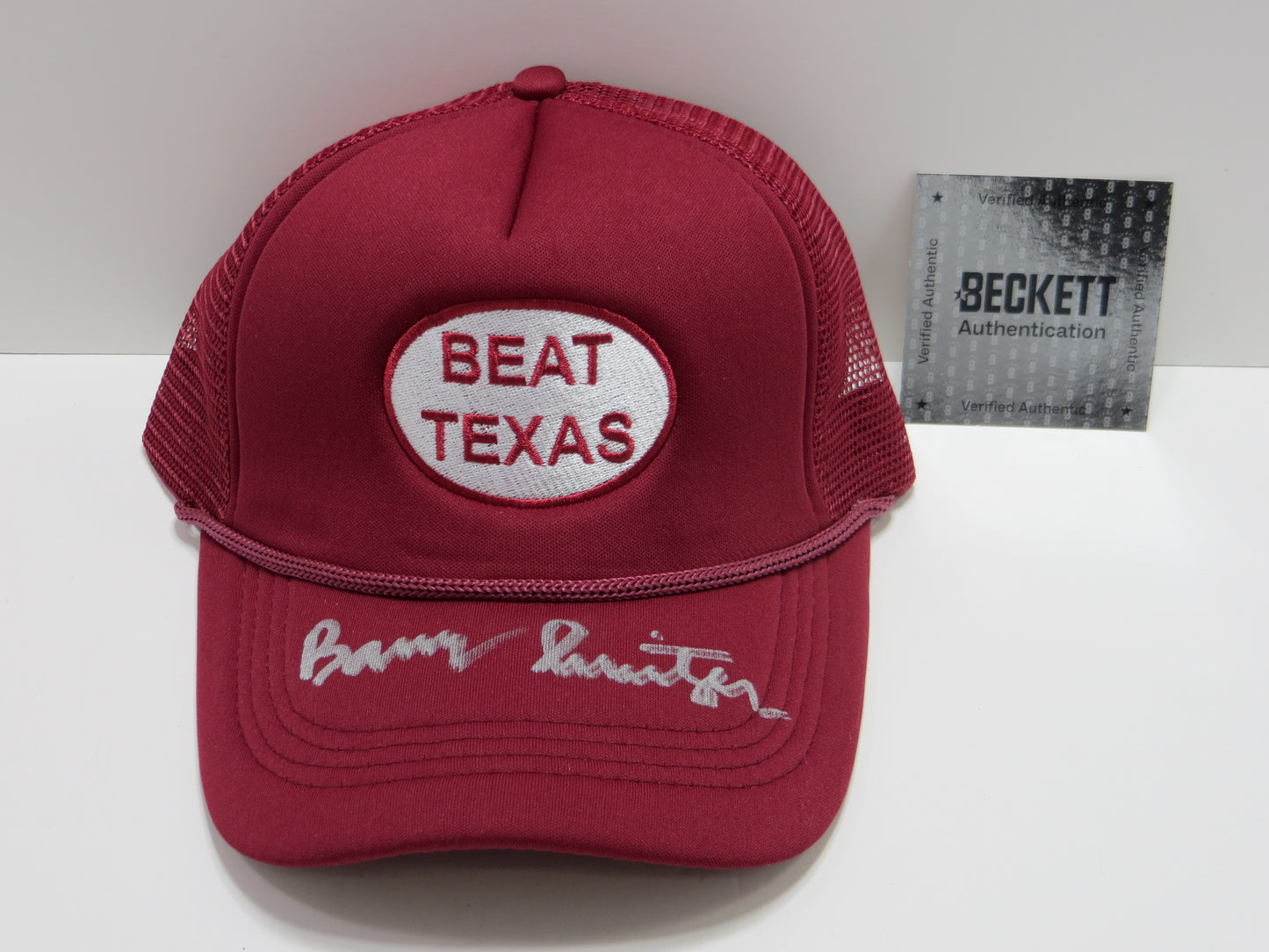 BARRY SWITZER OKLAHOMA OU SOONERS SIGNED ICONIC BEAT TEXAS HAT BAS COA