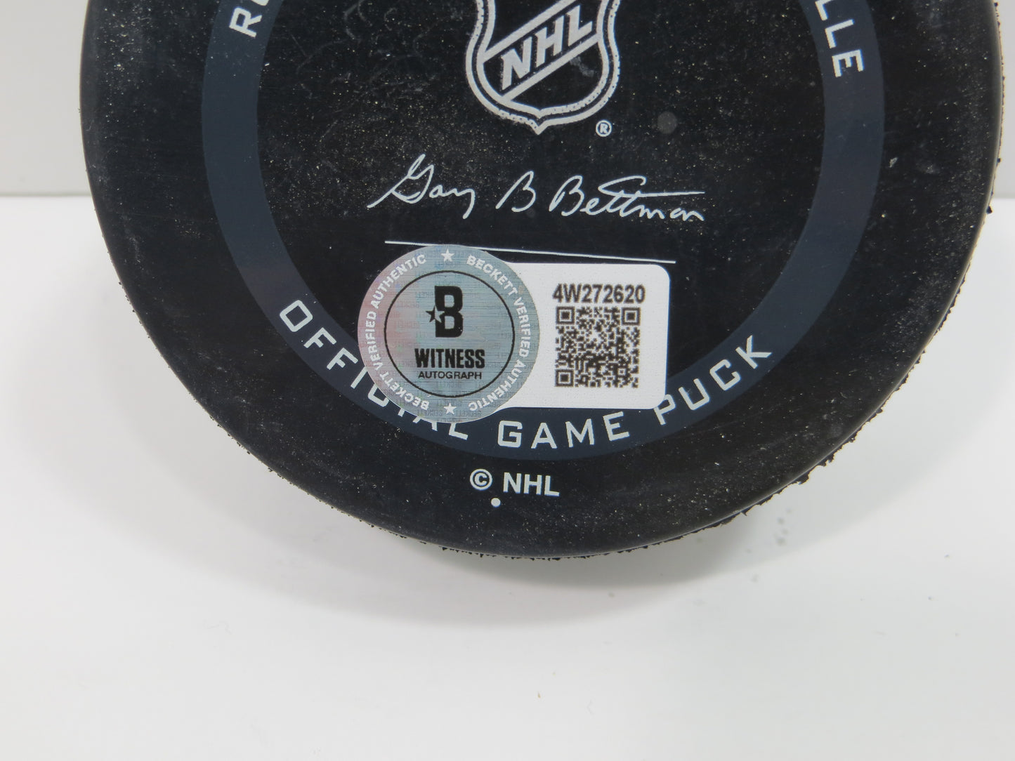 MIKE MODANO DALLAS STARS SIGNED AUTHENTIC OFFICIAL HOCKEY PUCK BAS