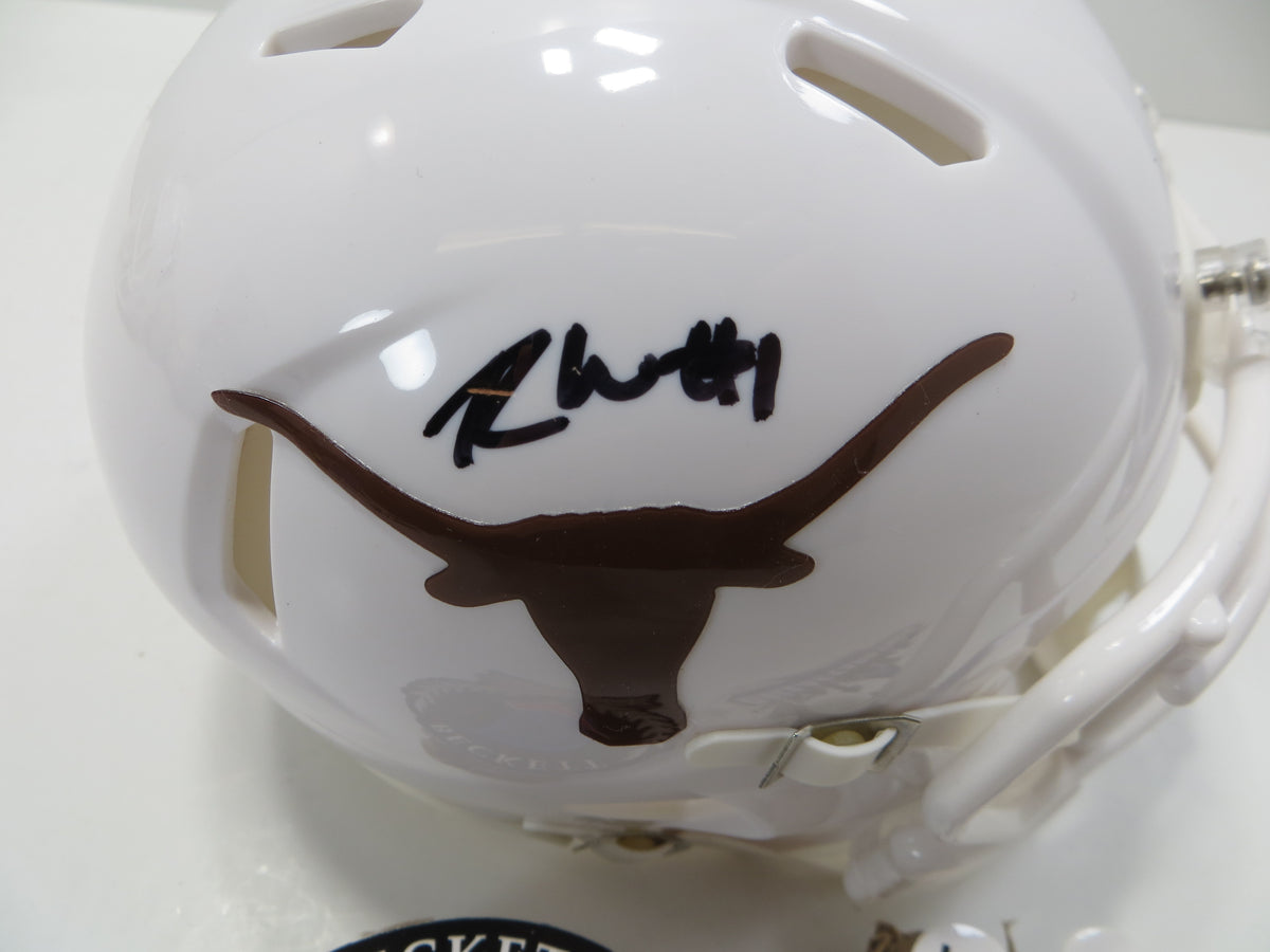 RYAN WINGO TEXAS LONGHORNS SIGNED Riddell MINI HELMET BAS
