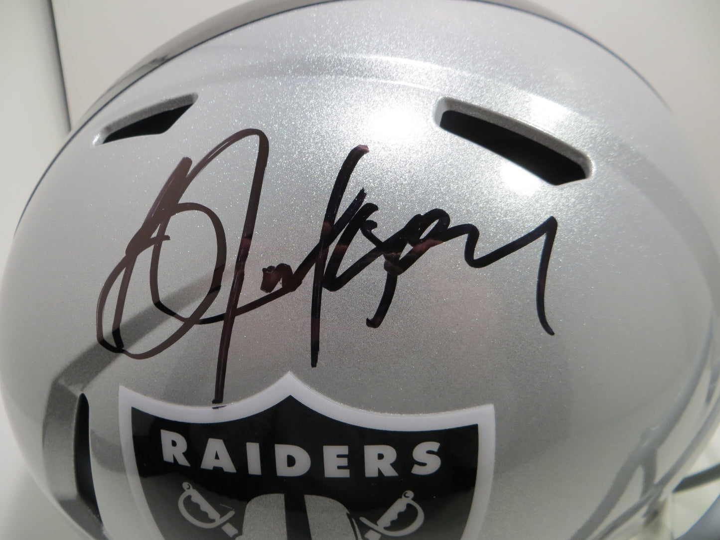 BO JACKSON SIGNED LA OAKLAND RAIDERS Riddell FULL SIZE HELMET KC Royals BAS